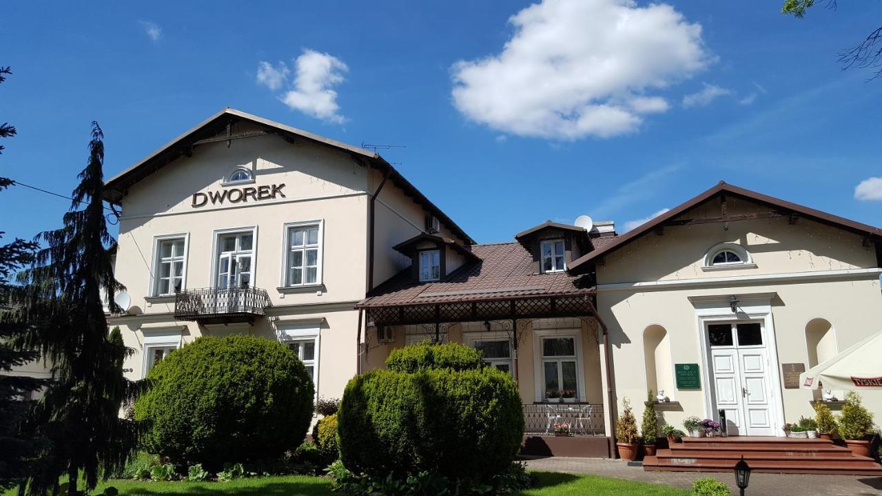 Hotel Dworek*** Skierniewice Dış mekan fotoğraf