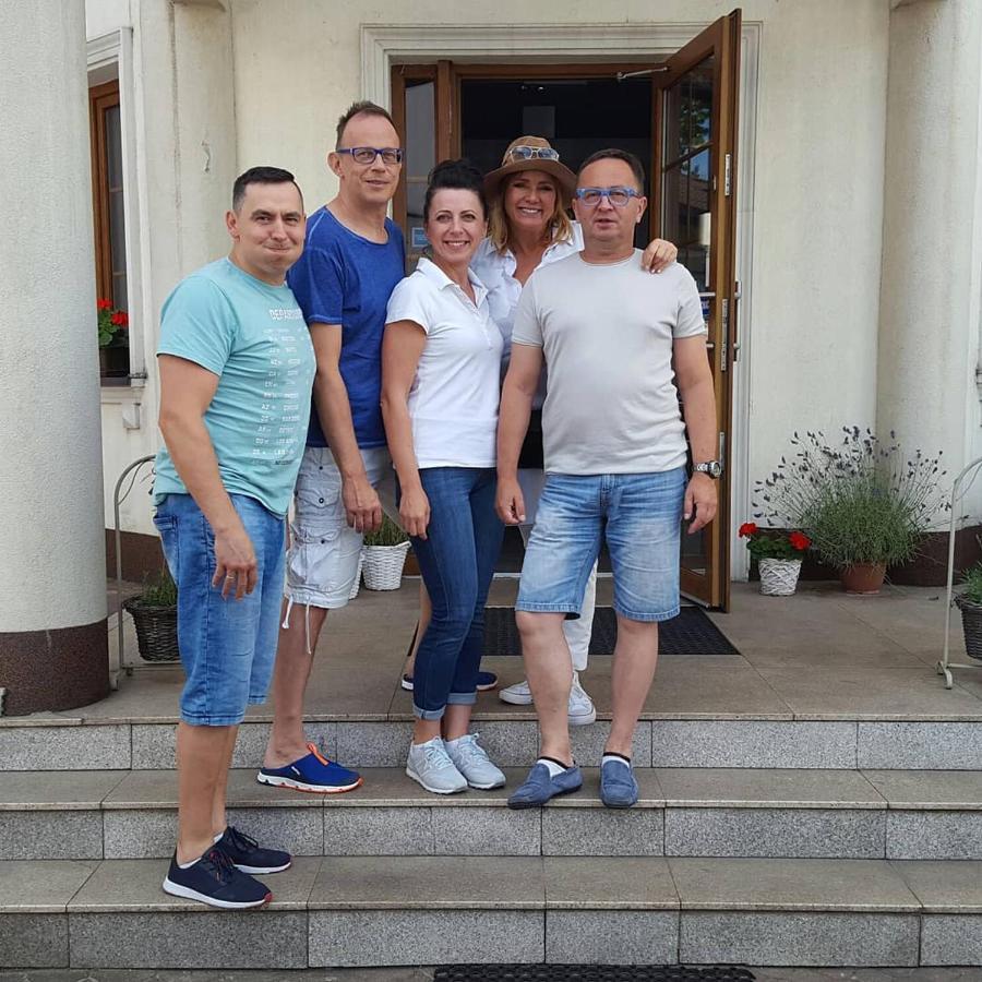 Hotel Dworek*** Skierniewice Dış mekan fotoğraf